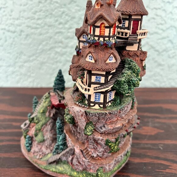 Whimsical Danbury Mint Sculpture “The House Over the Rickety Bridge” w/ COA - Picture 6 of 6